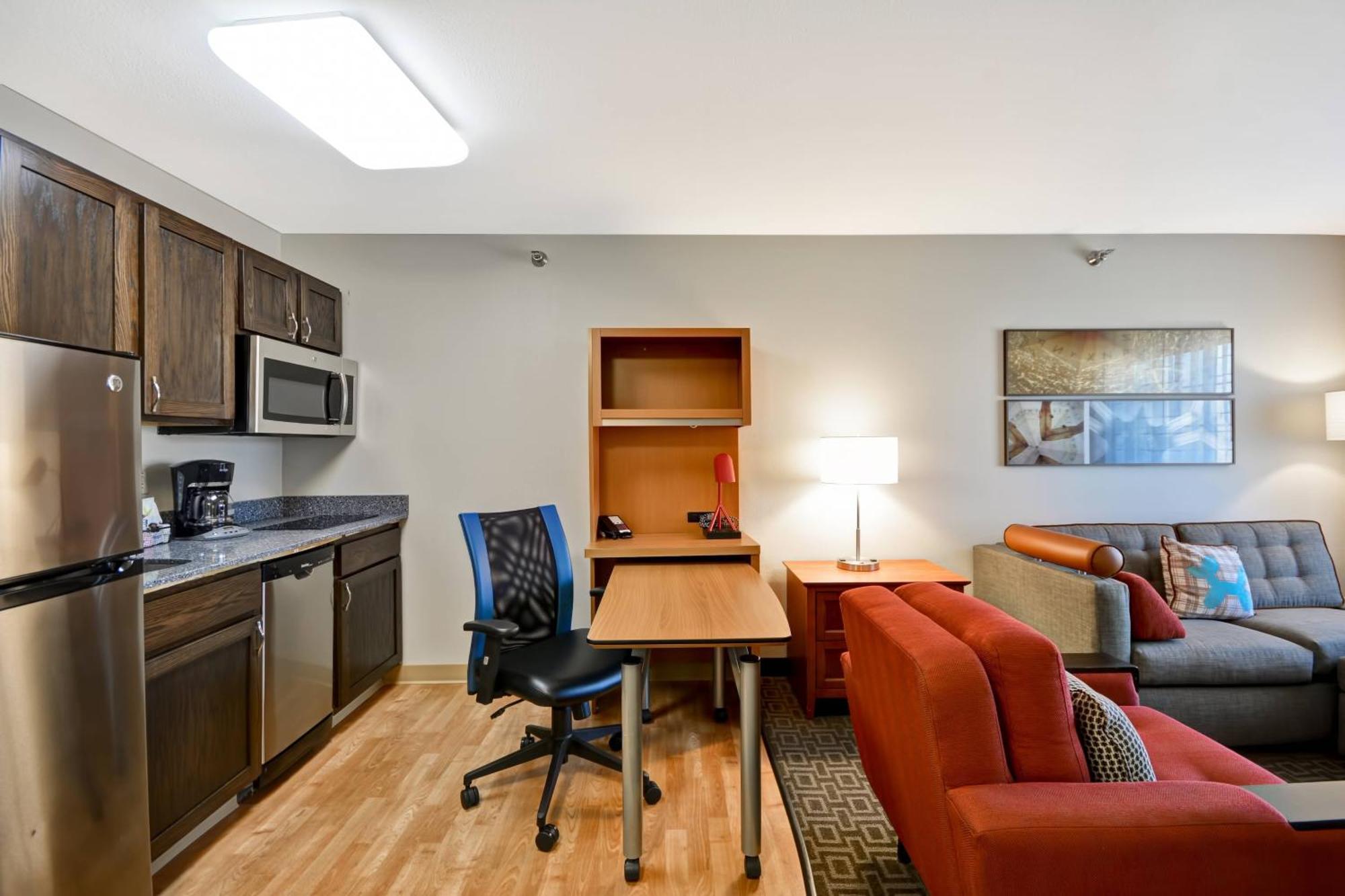 Towneplace Suites Sioux Falls Exterior photo